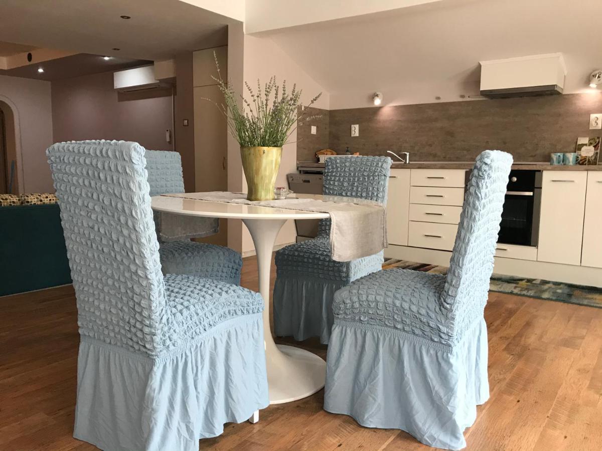 White Rose Guest Rooms Burgas Exterior photo