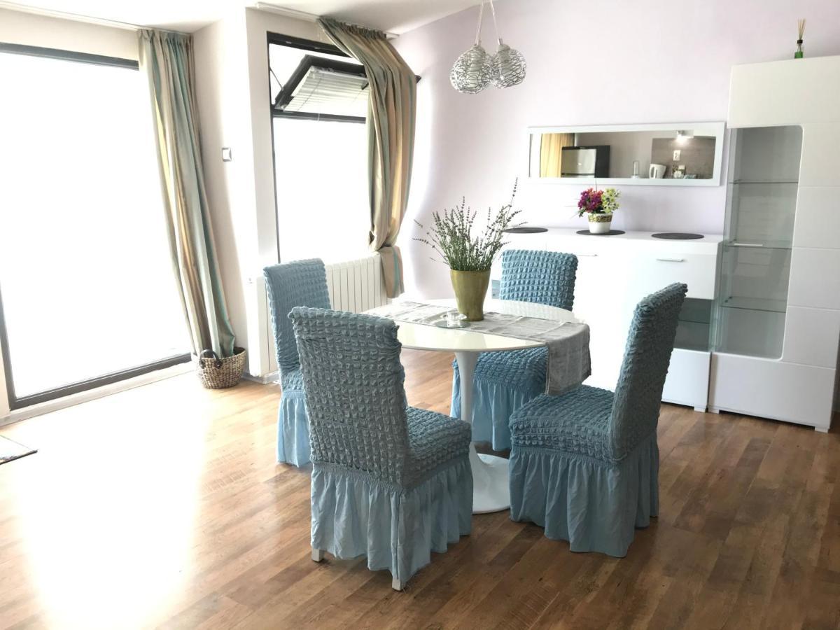 White Rose Guest Rooms Burgas Exterior photo