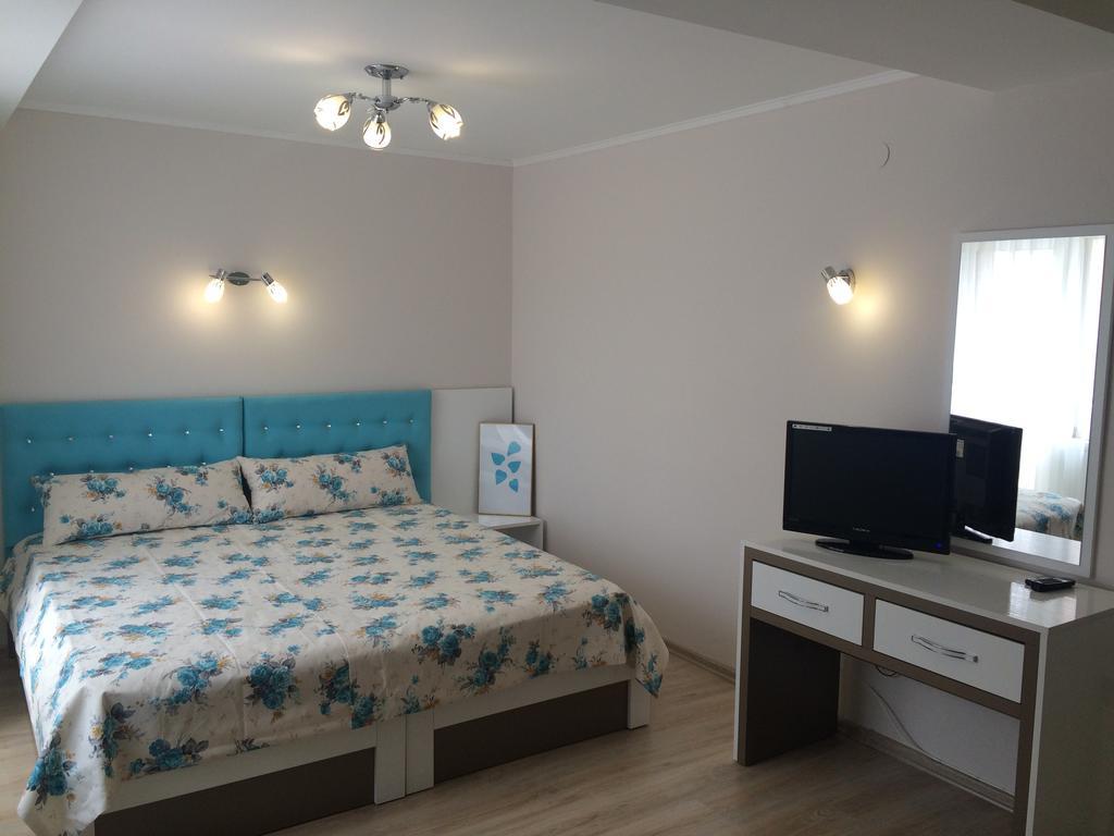 White Rose Guest Rooms Burgas Exterior photo