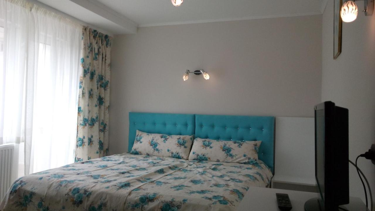 White Rose Guest Rooms Burgas Exterior photo
