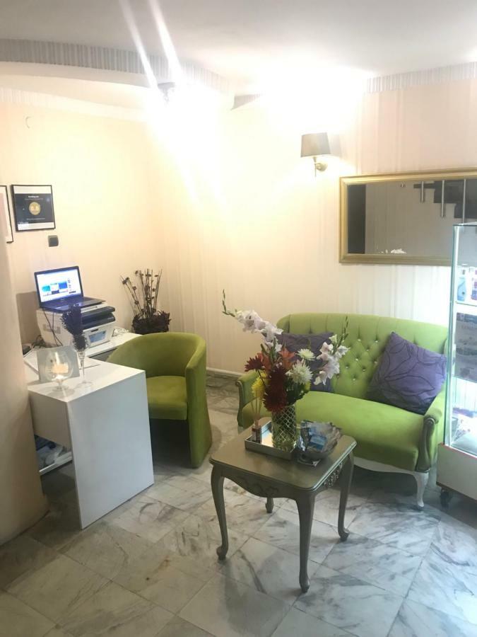 White Rose Guest Rooms Burgas Exterior photo